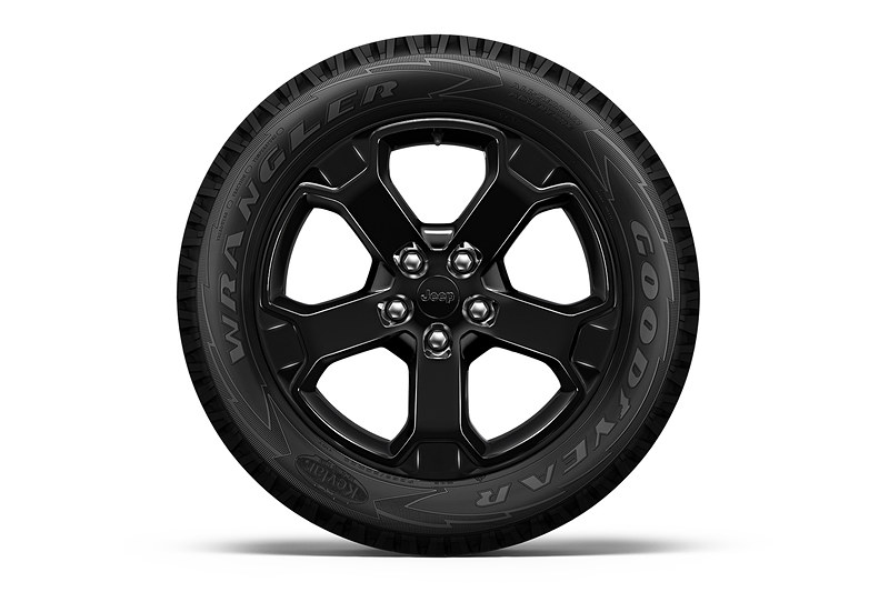 20インチのオールテレインタイヤとアルミホイールを特別装備