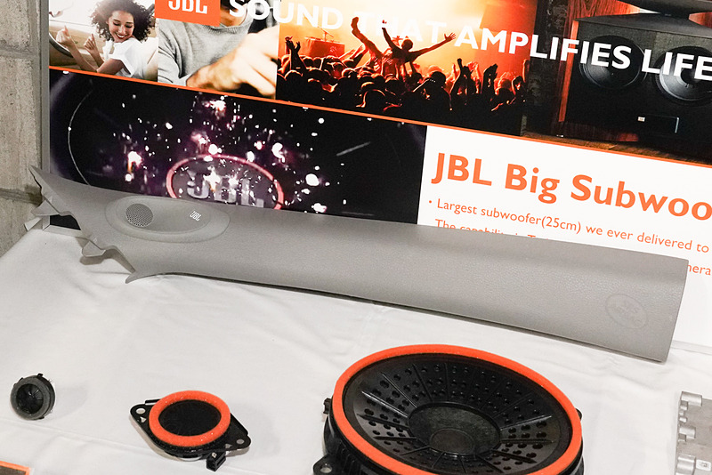 ホーントゥイーターのピラーパーツ