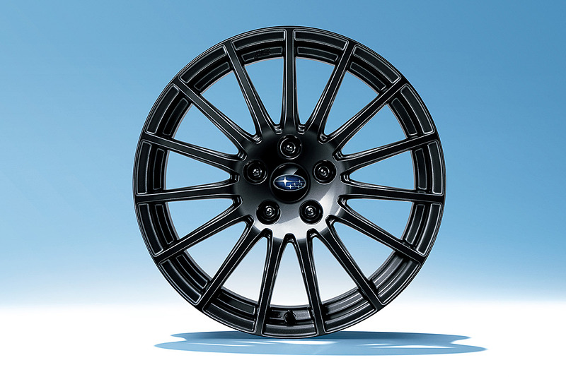 18インチ×8 1/2Jアルミホイール（ダークグレーメタリック塗装）