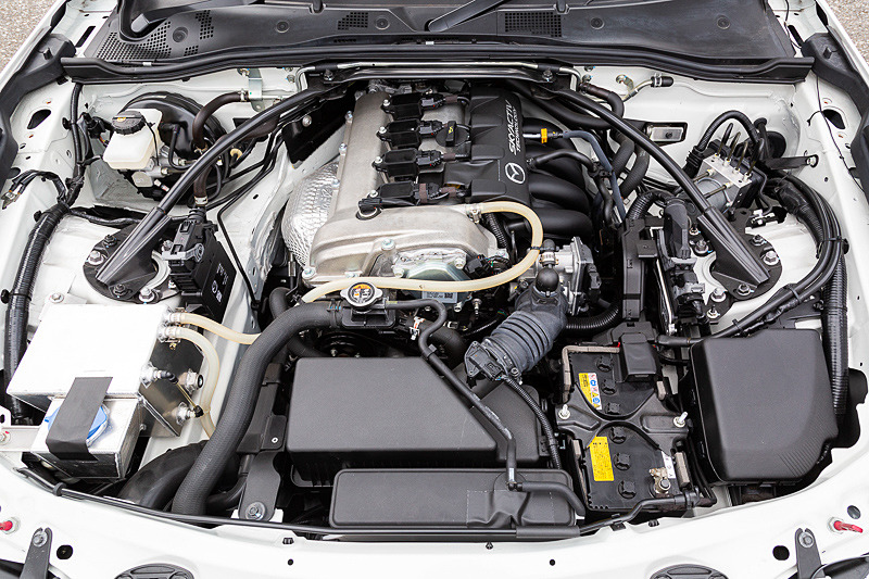 ロードスターのエンジン