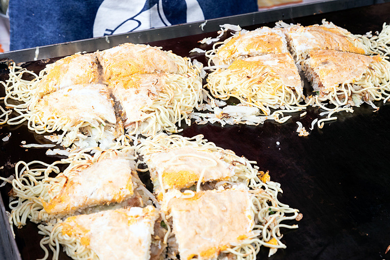 でき上がったお好み焼き