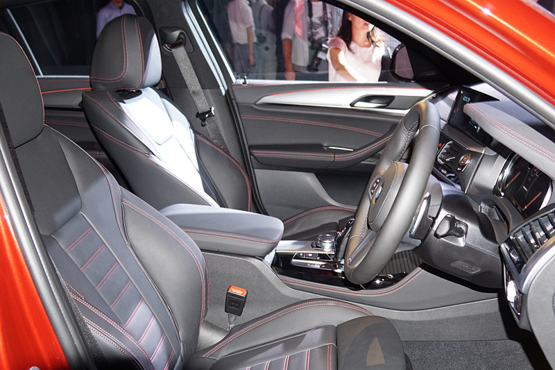 「X4 M40i」のインテリア