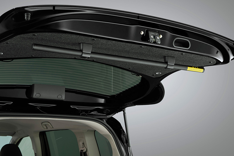 バックドアラック：1万6200円