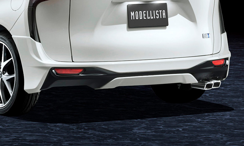 リヤスカート：塗装済3万7800円、素地3万1320円