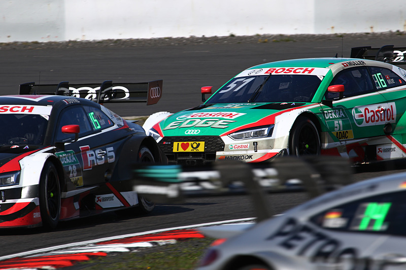 ニコ・ミューラー（51番）、ロイック・デュバル（28番）らのバトル