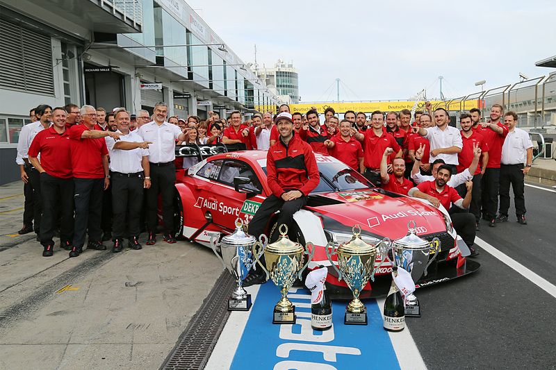 DTMで2連勝したレネ・ラストとアウディのチーム