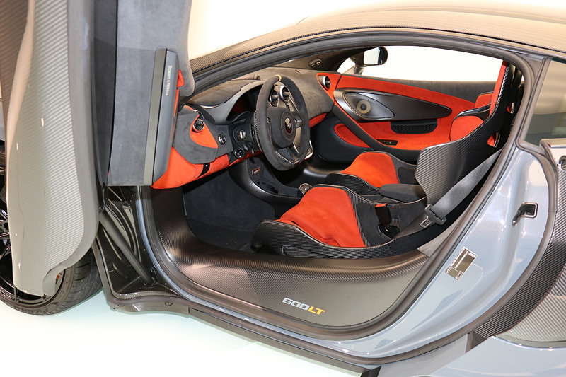 オープン初日の9月15日から9月17日まで、7月末に日本で初披露された「マクラーレン 600LT」を特別展示