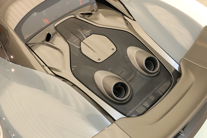 オープン初日の9月15日から9月17日まで、7月末に日本で初披露された「マクラーレン 600LT」を特別展示