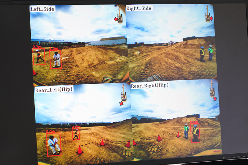 デモでは見やすいよう外に同じ映像を流すモニタが設置されていた。危ない動きを赤くマークして警告