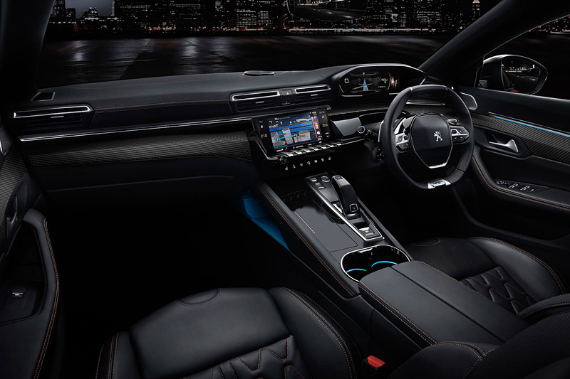 新型508のインテリア