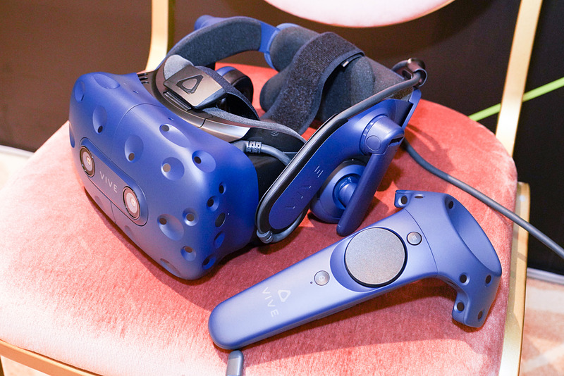 HMDはHTC Vive Proが使われていた