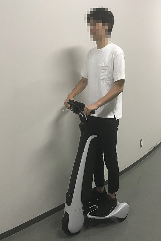 トヨタの新しい“立ち乗り型パーソナルモビリティ”はこの会場で初公開