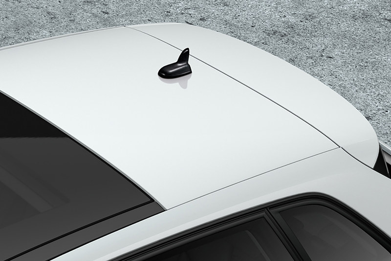 仕様変更では、A3 セダン sportに採用するアルミホイールのデザイン変更などを実施