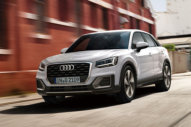 限定車「Q2 ＃contrast limited」（447万円）