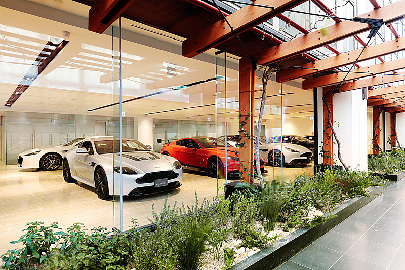 アストンマーティン東京