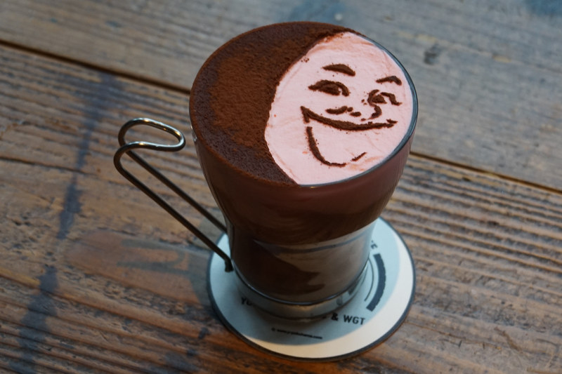 「STRAWBERRY CHOCOLATE （hot）」：648円