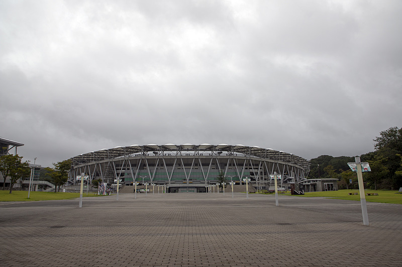 会場は静岡県の掛川市と袋井市にまたがる静岡県小笠山総合運動場 ECOPA敷地内にある駐車場。スタジアムは初日のみ使用された