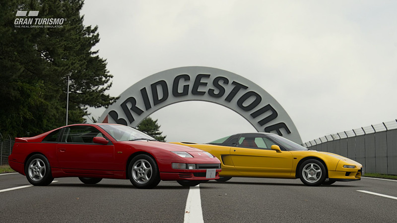 「日産 フェアレディZ 300ZX TwinTurbo 2seater(Z32)'89」(左)と「ホンダ NSX Type R '92」(右)