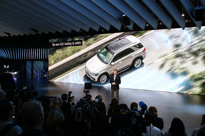 新型「GLE」のプレゼンテーション