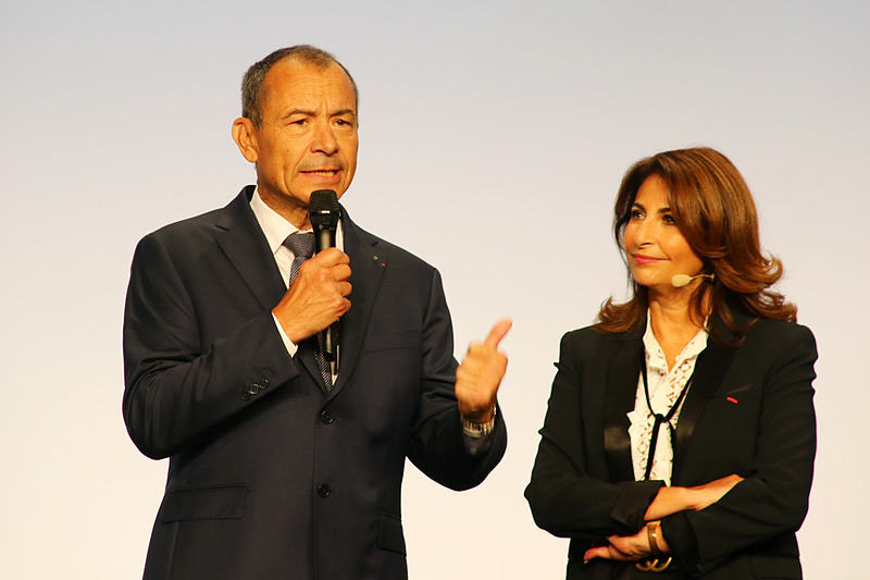 パリモーターショー代表 ジャン＝クロード・ジロ氏（左）