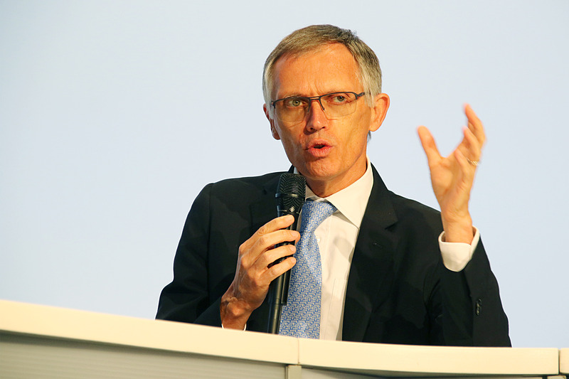 グループPSA 代表 カルロス・タヴァレス氏