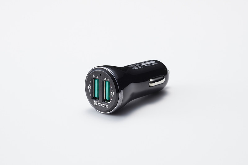 Quick Charge 3.0対応シガーソケット用USBチャージャー
