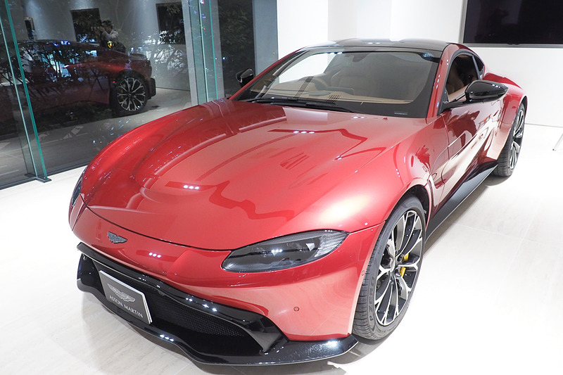 新型「ヴァンテージ」