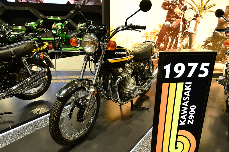 初代Z900のシリーズを展示