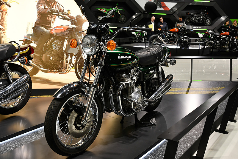 初代Z900のシリーズを展示