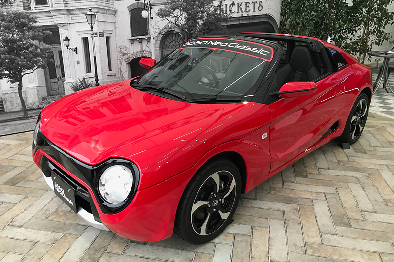 トロロッソカラーのS660などの展示も