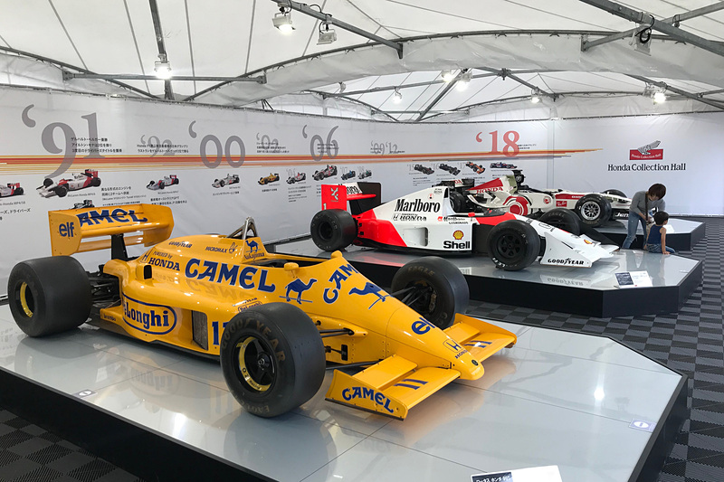 F1マシンの展示