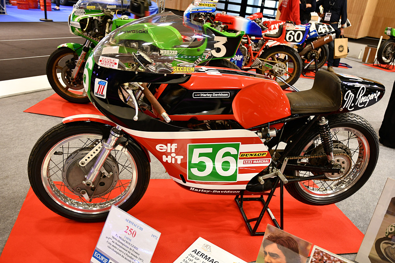 アエルマッキ 250