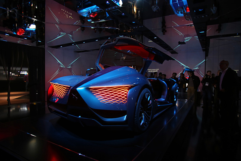 DSブランドのラグジュアリーカーの将来ビジョンを示しているという