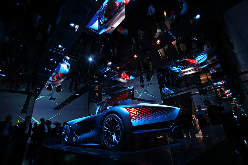 DSブランドのラグジュアリーカーの将来ビジョンを示しているという