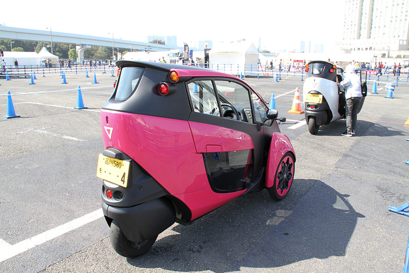 トヨタ超小型モビリティの試乗体験コーナー