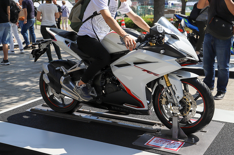 ホンダ「CBR250RR」