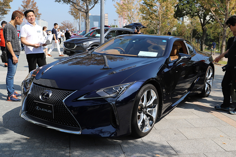 レクサス「LC500h」