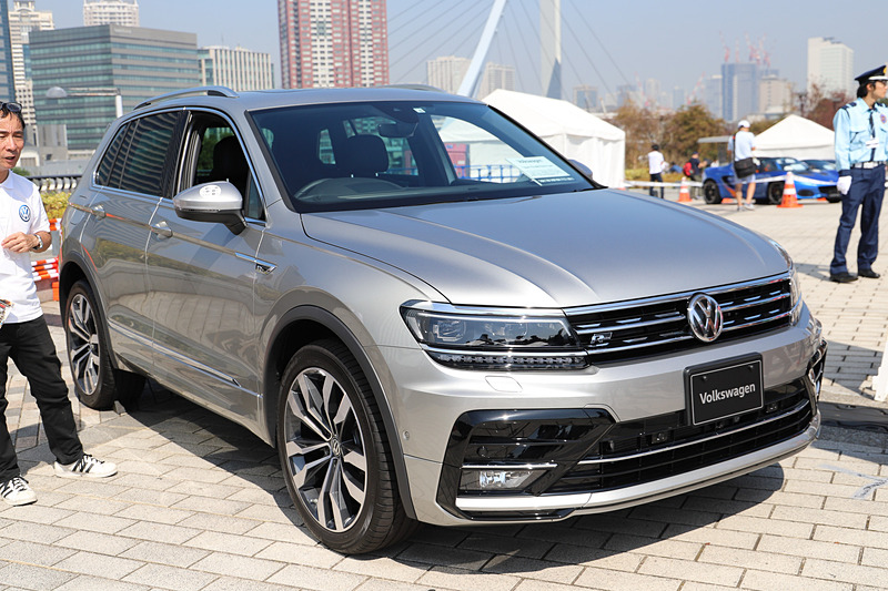 フォルクスワーゲン「ティグアン TDI 4MOTION R-Line」