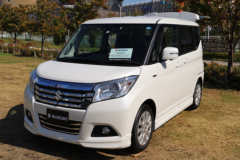 スズキ「ソリオ」