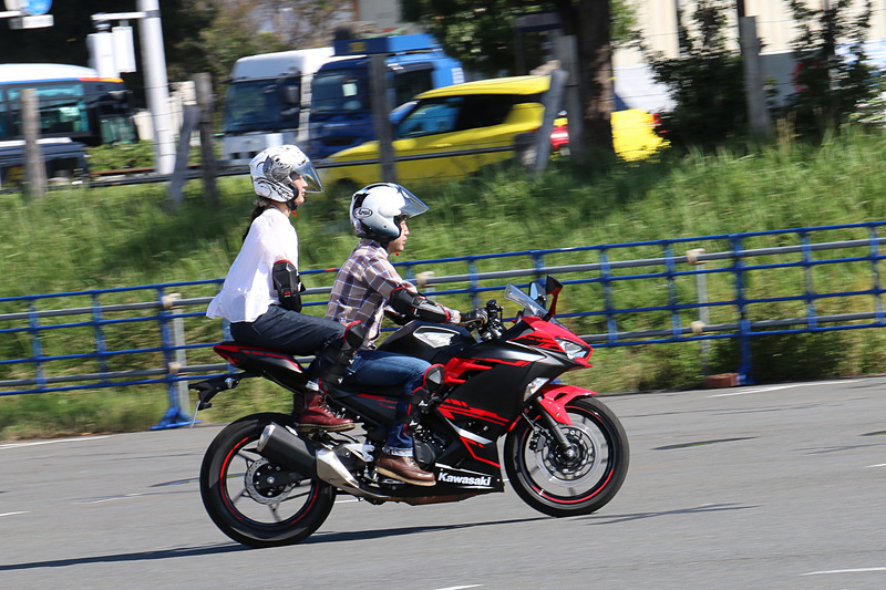 タンデムでの試乗も可能となっている