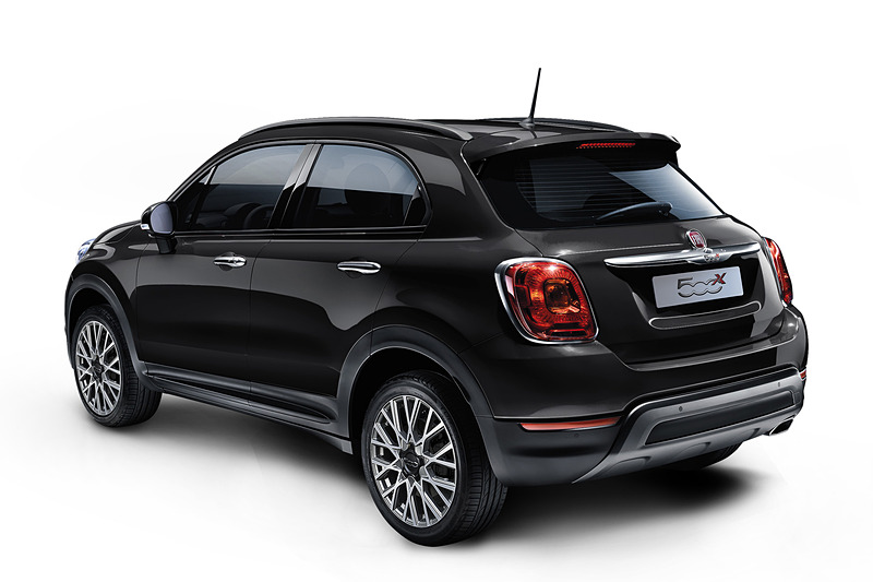 「500X」の限定車「Xtreme（エクストリーム）」