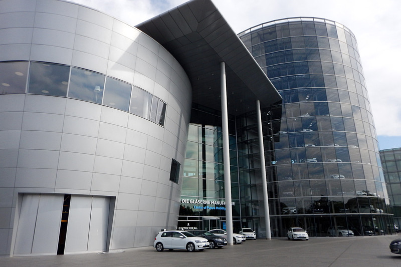 フォルクスワーゲンのドイツ ドレスデン工場で新型アーキテクチャ「MEB」のワークショップを開催