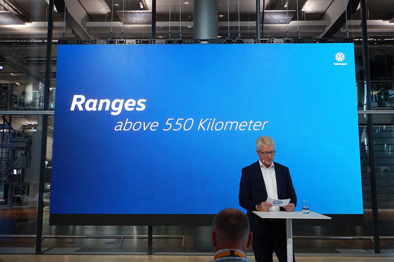 550kmの航続可能距離を持つコンパクトモデルとSUVモデルを2020年に導入