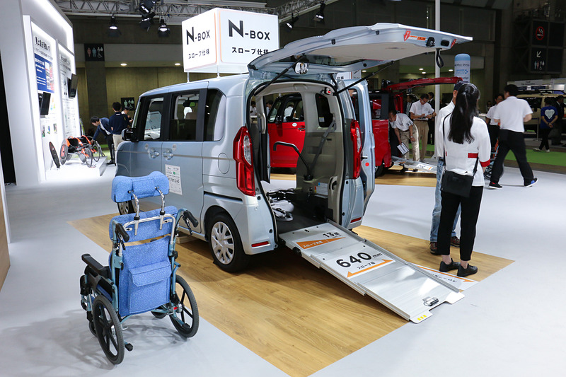 「N-BOX スロープ仕様車」