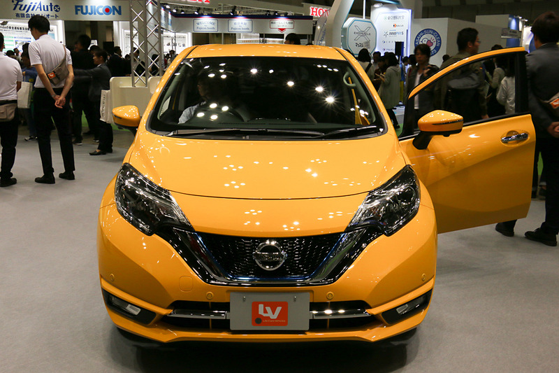 ボディカラーは新色の「サンライトイエロー」