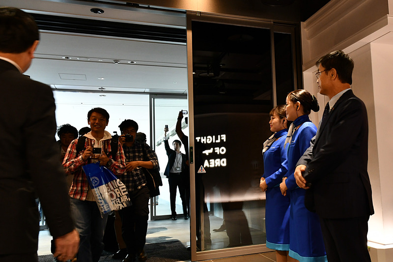 10時ちょうどにオープン