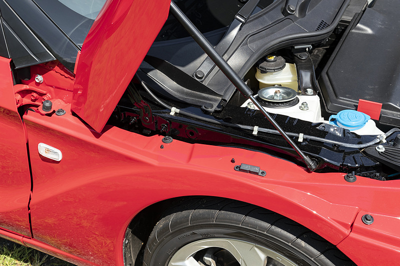 フロントフェンダーの取り付け状態