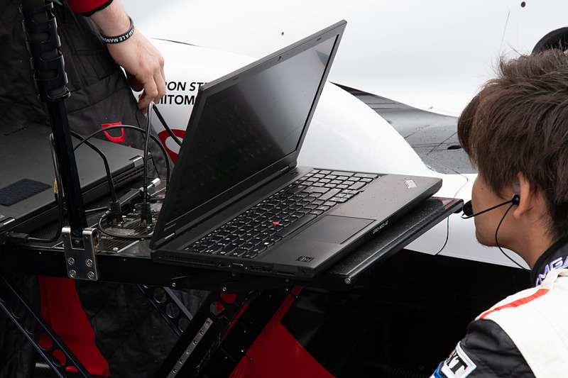 セッティングをチェック中