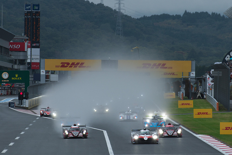 ウェット路面でスタート