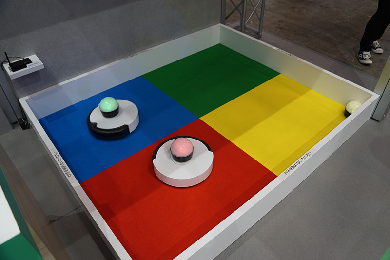 位置推定無線プラットフォームの展示